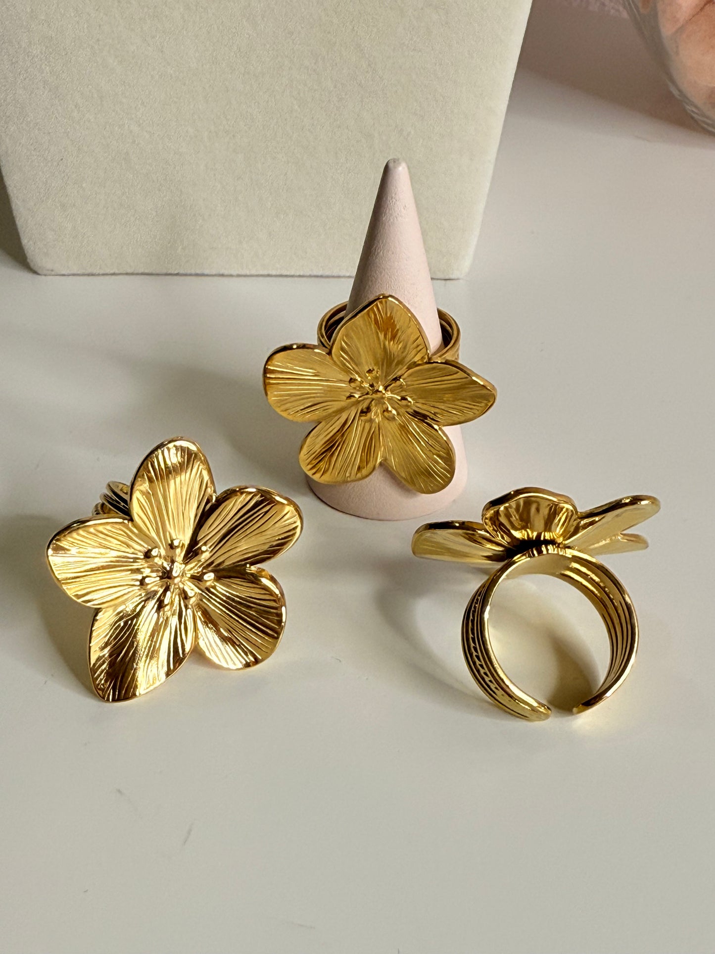 Marela Ring