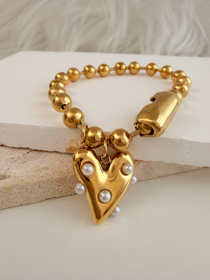 Pearly Love