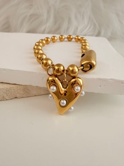 Pearly Love