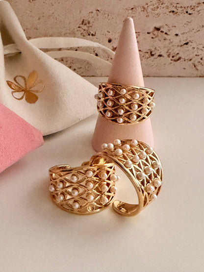 Pearl Ring