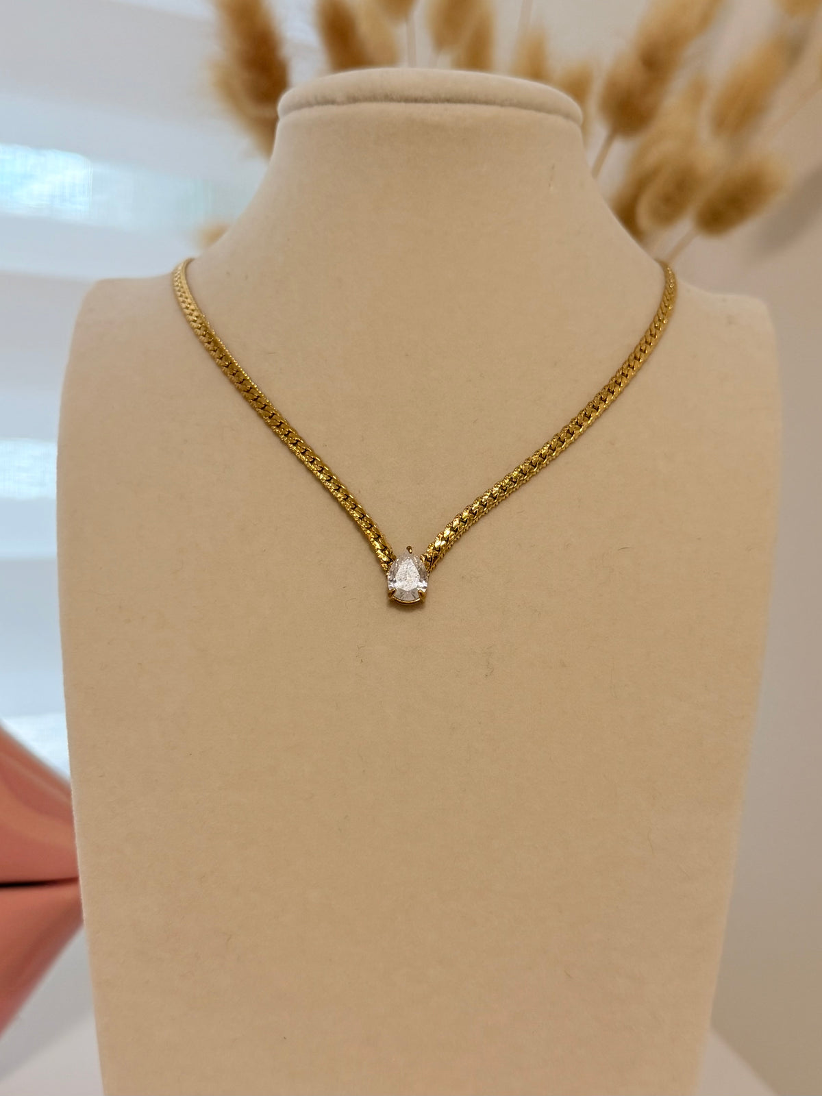 Lee Necklace
