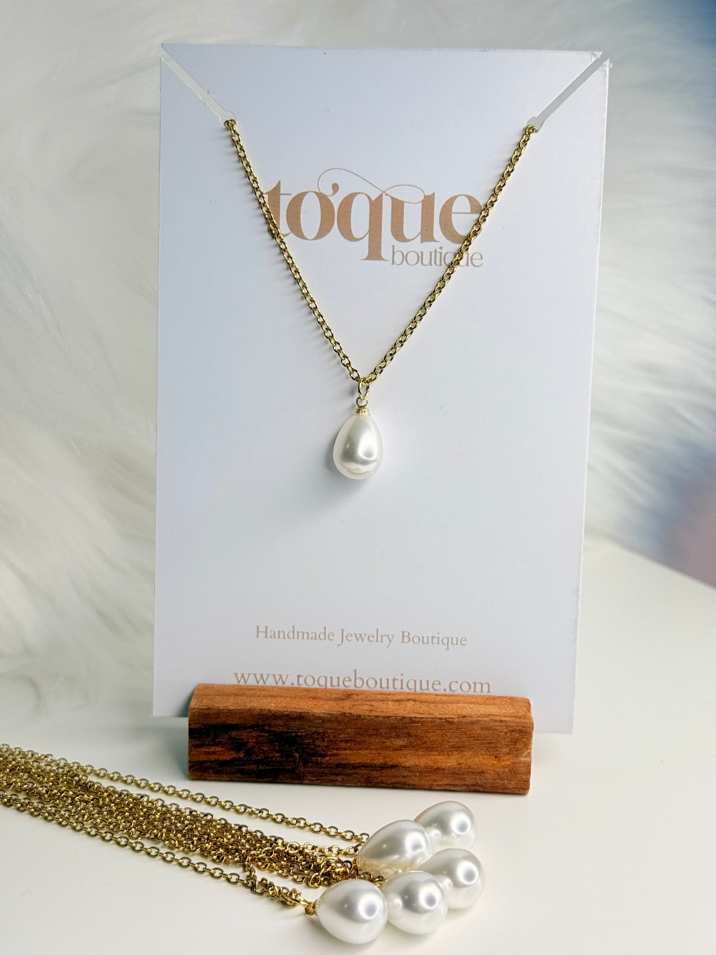 Perlita Necklace
