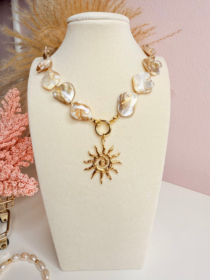 Shellie Necklace