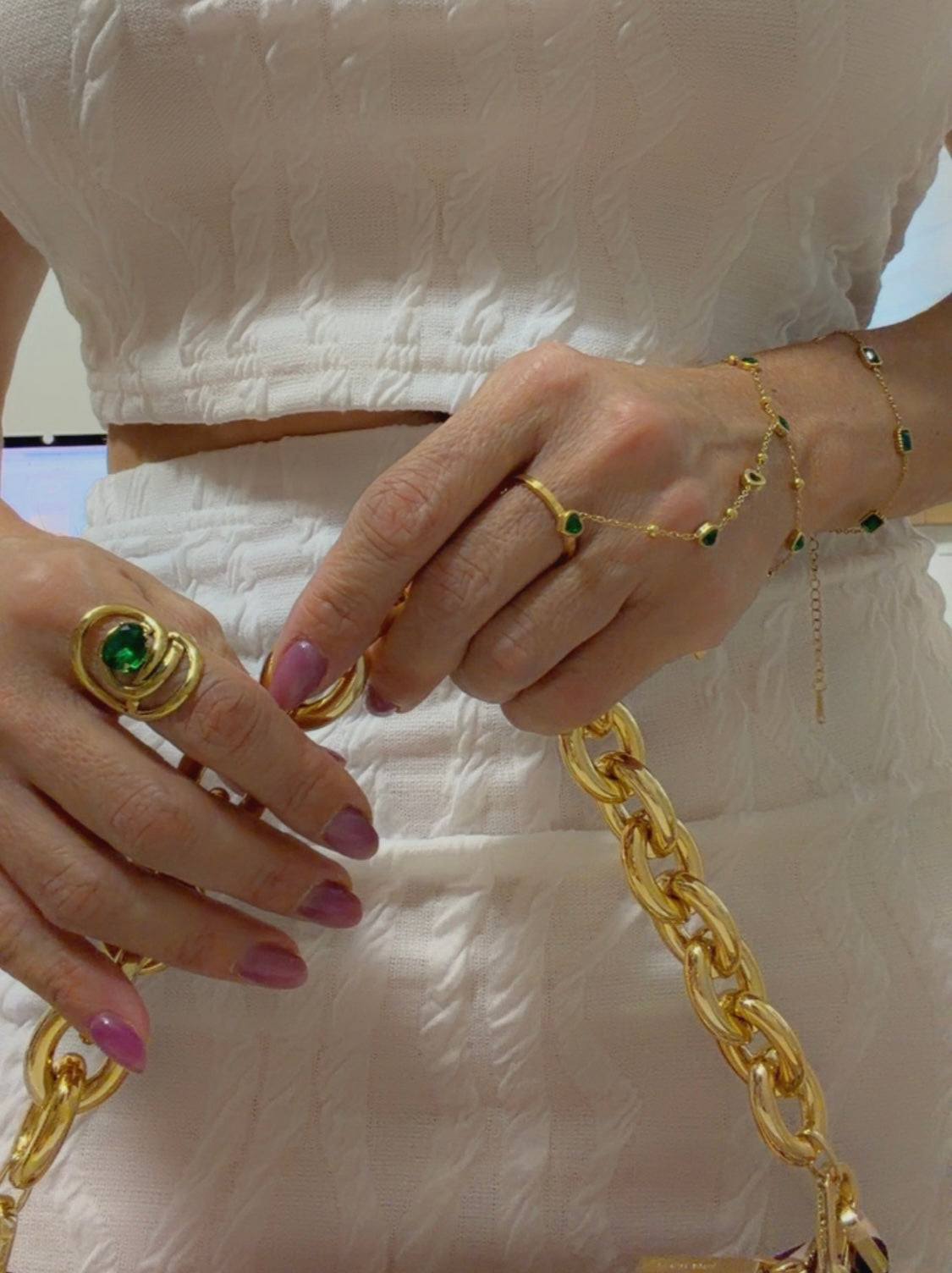 Emely Hand Chain