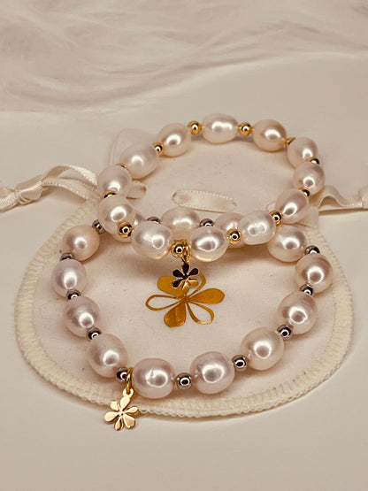 Basic Pearl Bracelet