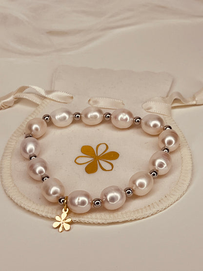 Basic Pearl Bracelet